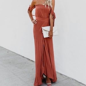 Vici maxi dress